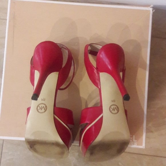 Sandals - Picture 3 of 3